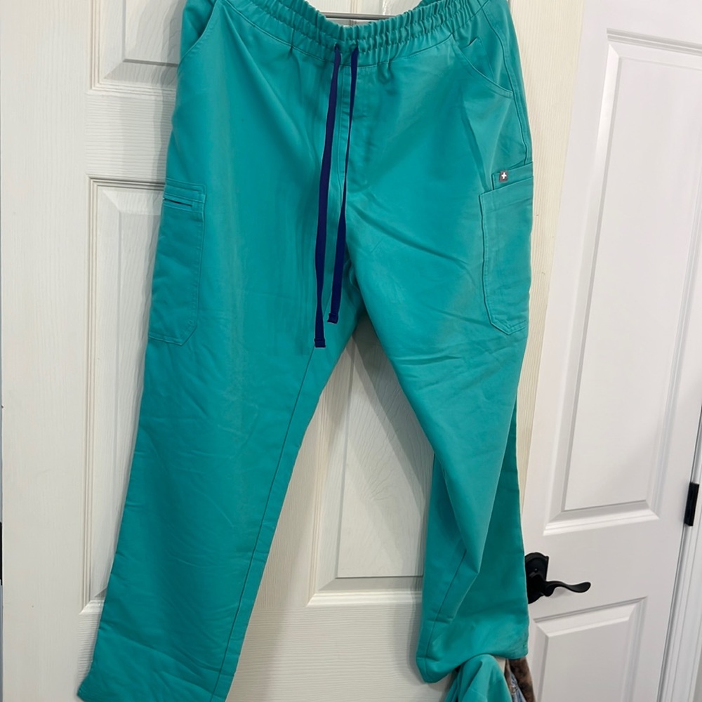 FIGS Technical Collection Surgical Green High Waisted Yoga Scrub Pants